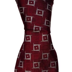 Hickey Freeman Silk Necktie Men's Burgundy Silver Geometric Designer Tie EUC